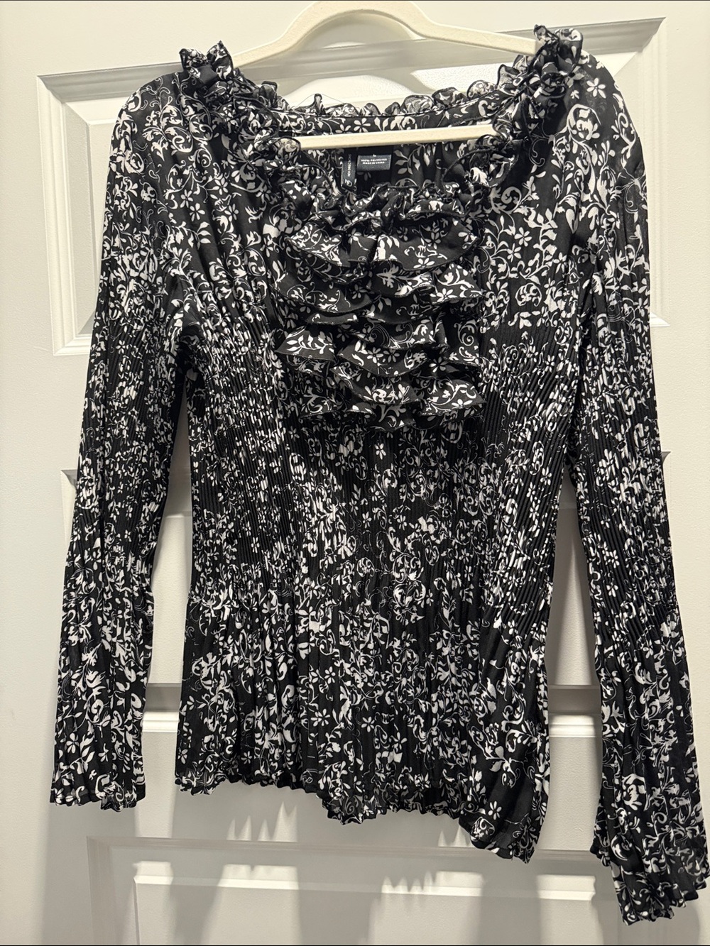 new directions Black and White Floral Ruffle Long-Sleeve Top